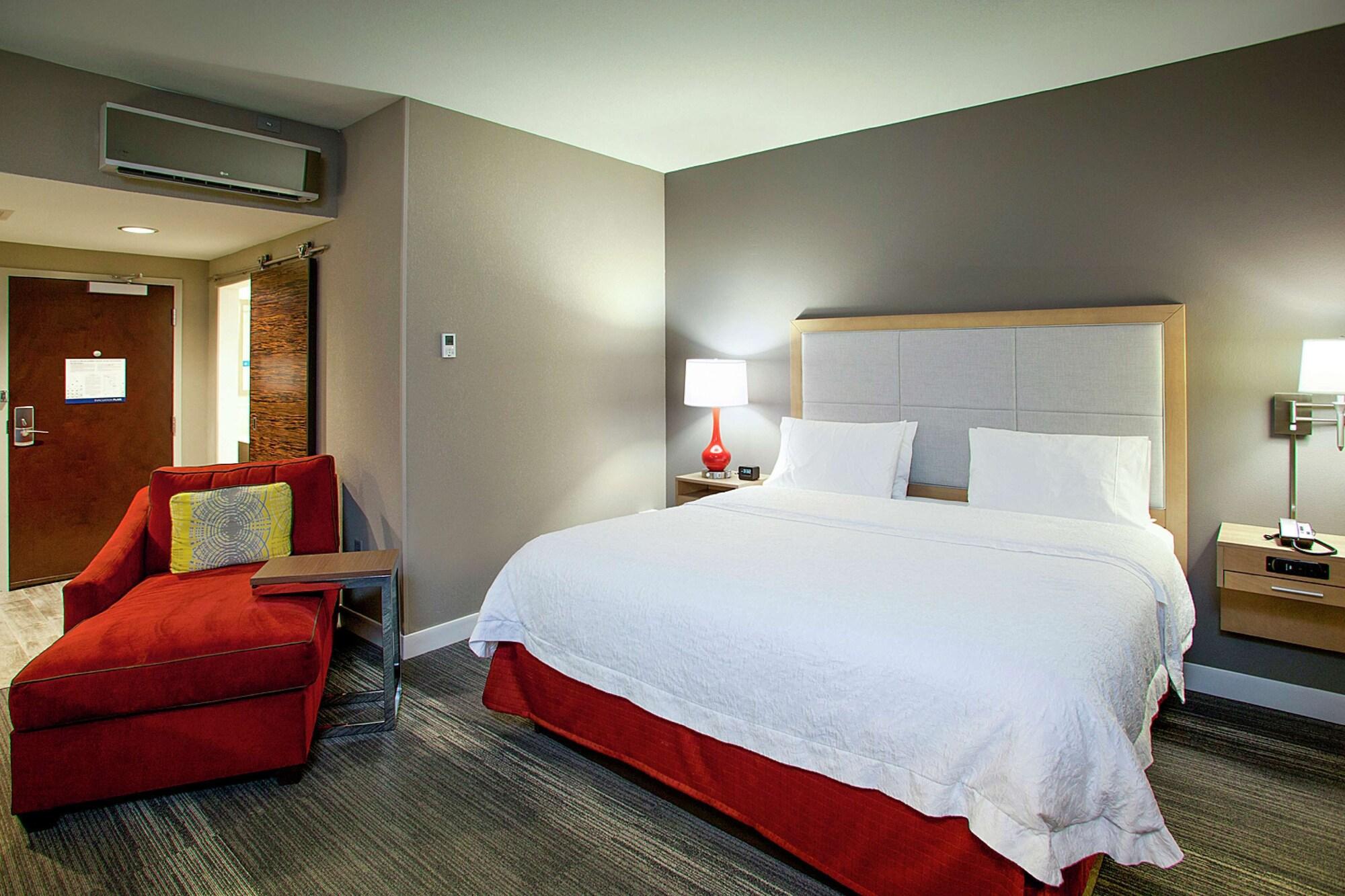 Hampton Inn Kansas City - Downtown Financial District Exteriör bild
