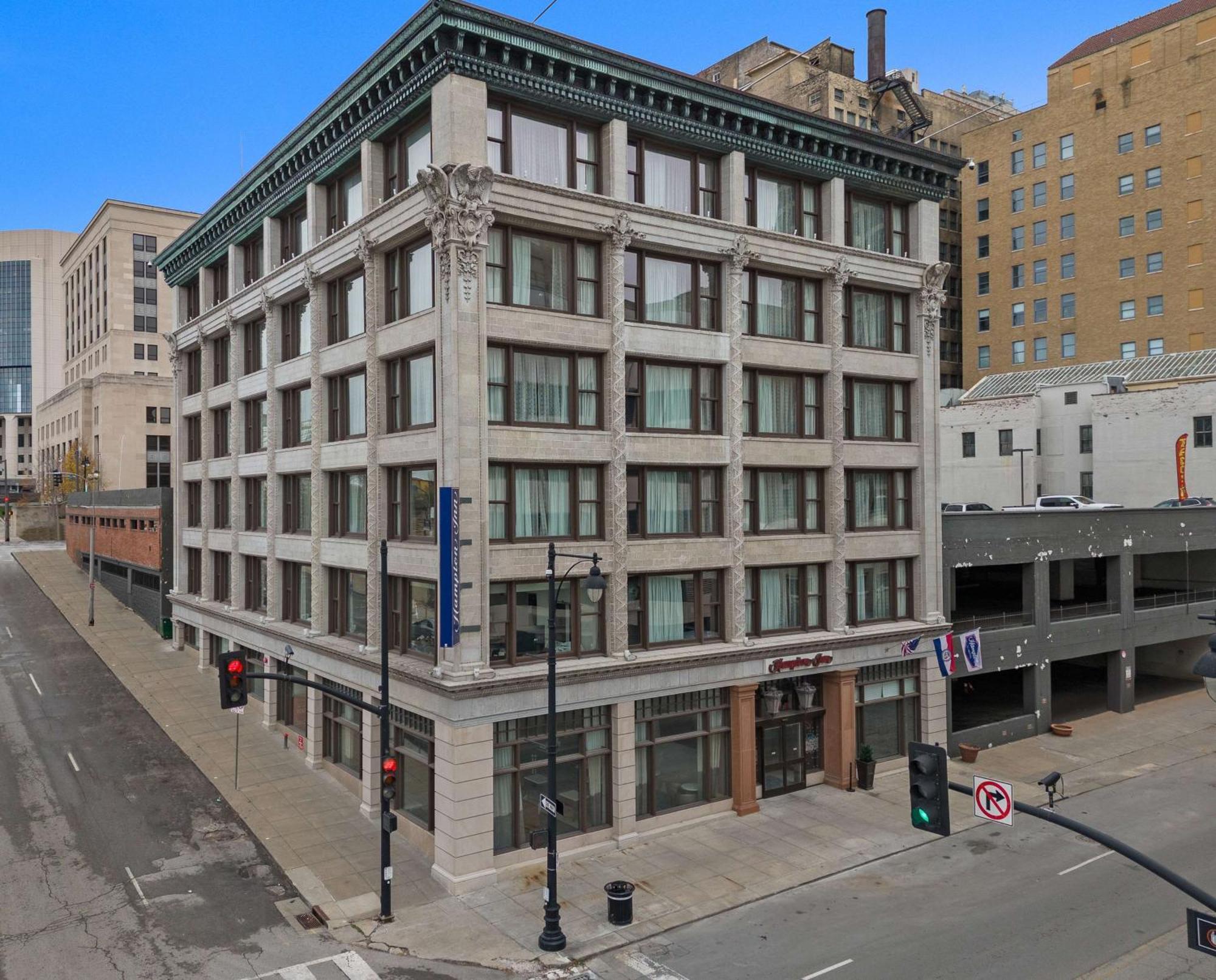 Hampton Inn Kansas City - Downtown Financial District Exteriör bild
