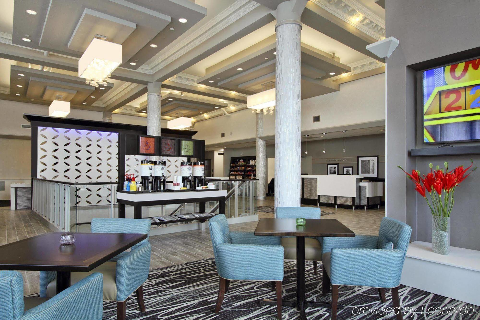 Hampton Inn Kansas City - Downtown Financial District Exteriör bild